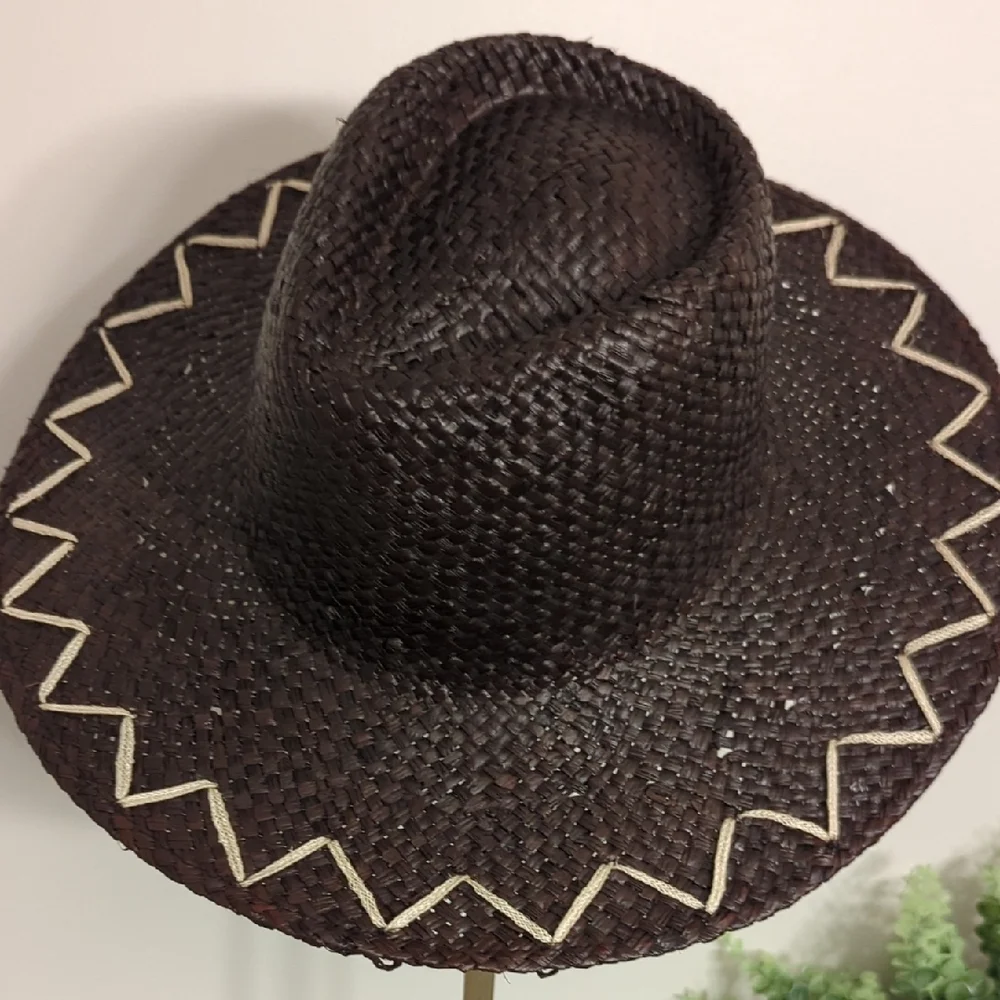 Brixton Dark Brown Woven Hat with Cream Zigzag Accent